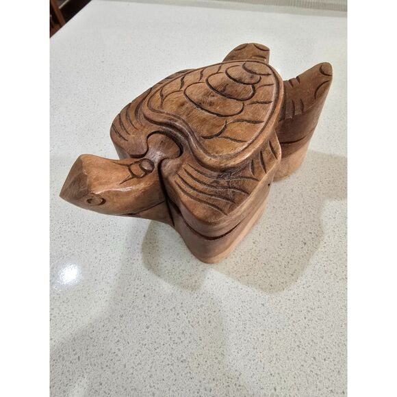 Wooden Turtle Puzzle with a hidden box - Picture 2 of 4